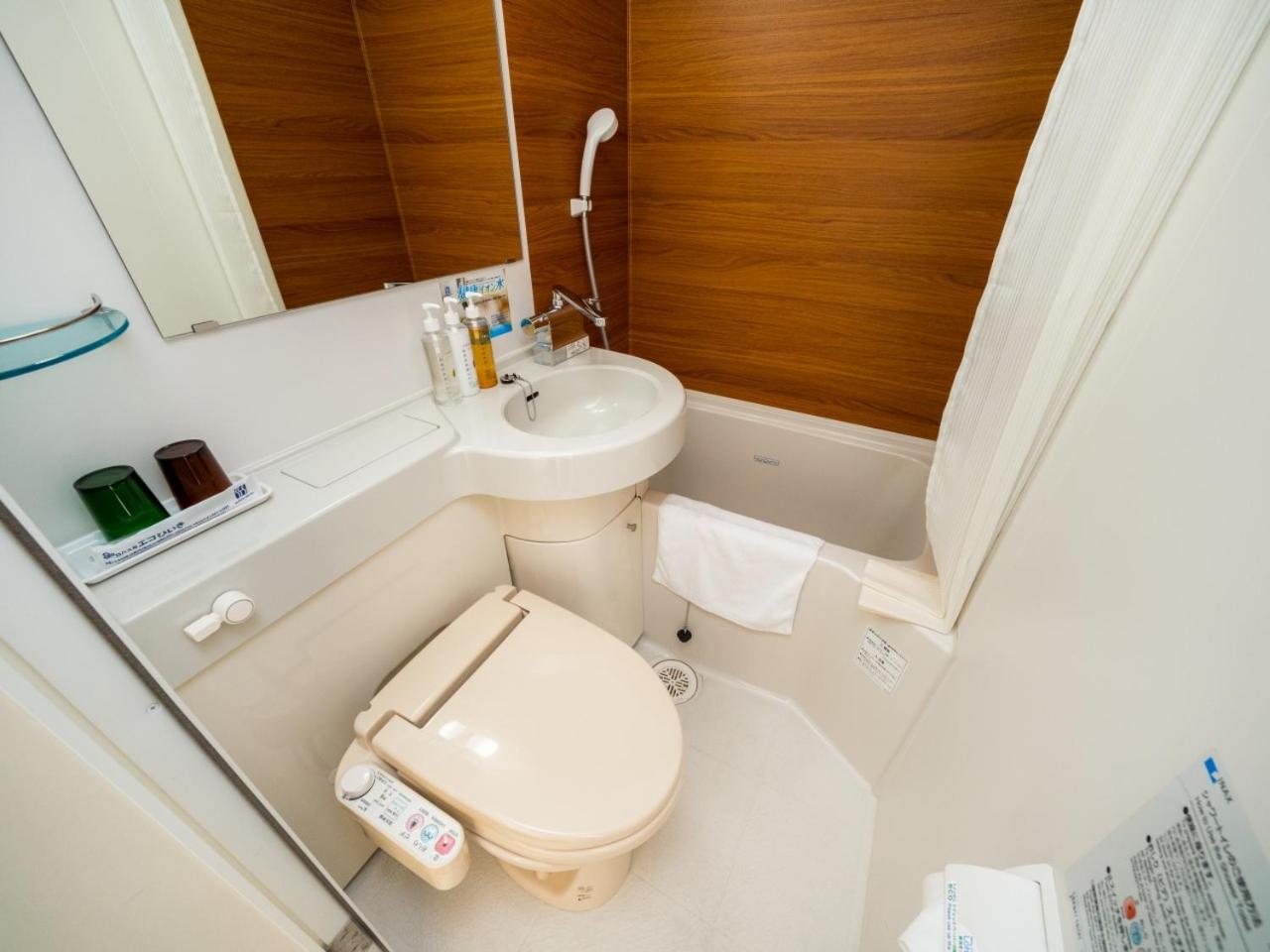 Super Hotel Yokkaichi Kokudoichigozoi 50/50