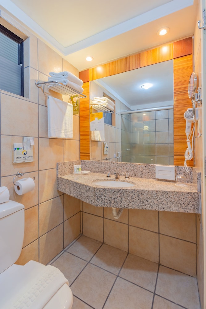 Mercure Fortaleza Meireles Hotel 65/75