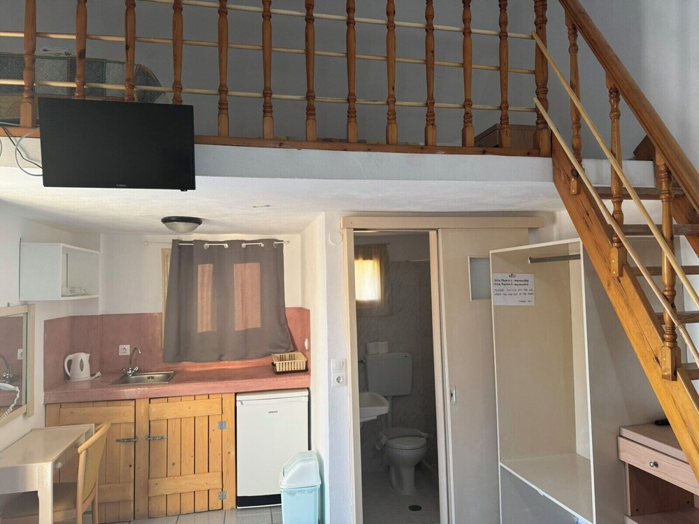 Markos Villas 38/50