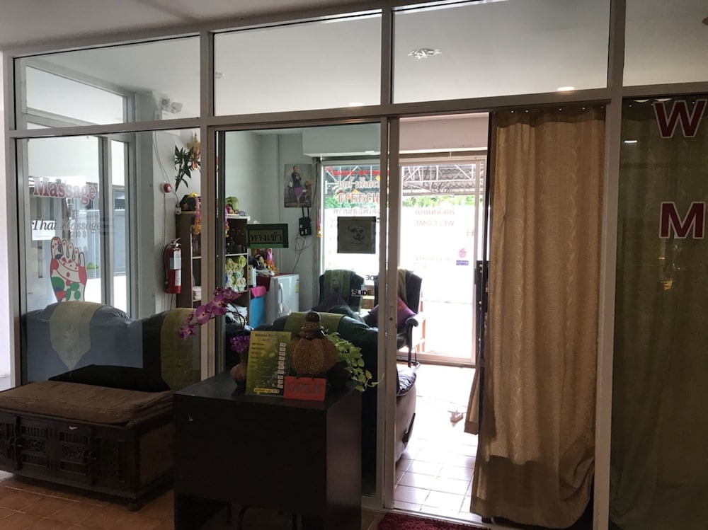 RATANA HOTEL CHIANG MAI 30/49