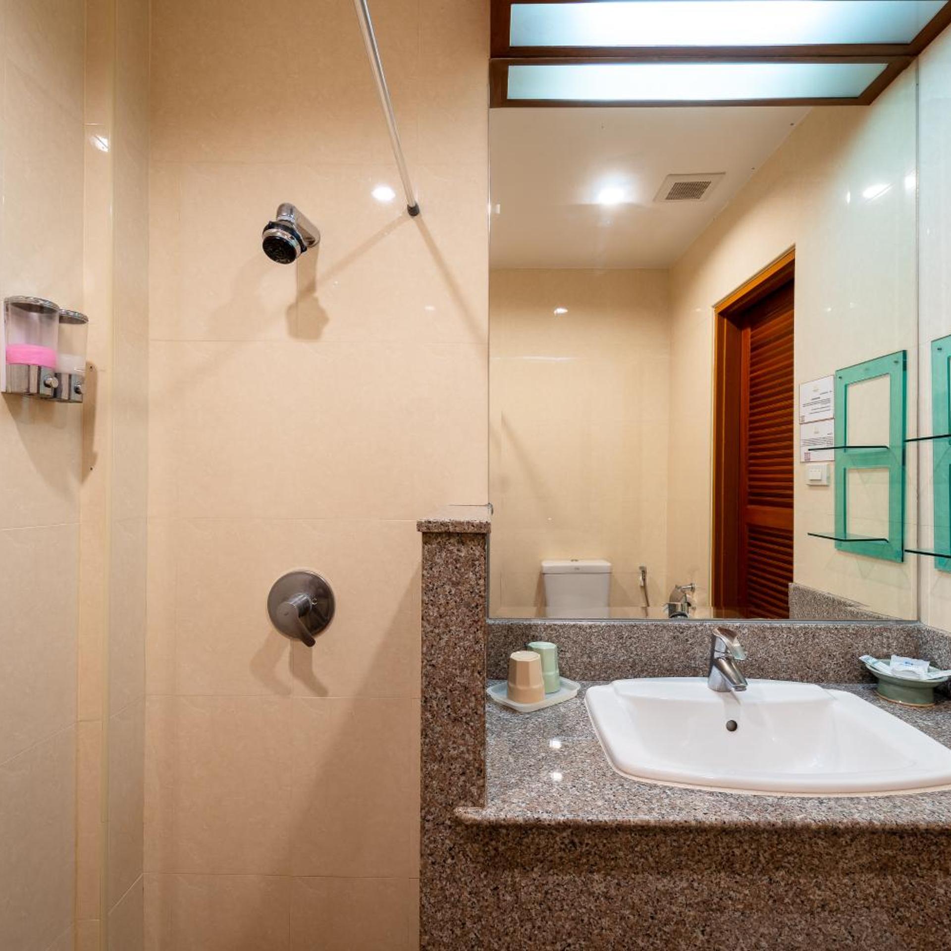 غرفة سوبيريور بسرير كينج، Sailom Resort Bangsaphan 8/10