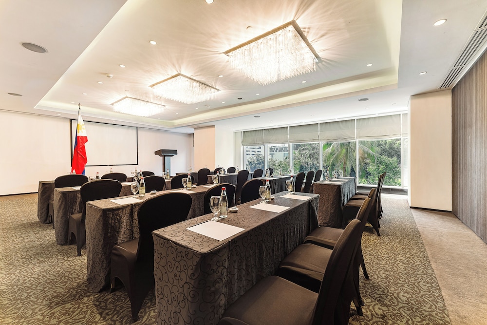 Joy Nostalg Hotel and Suites Manila 32/50