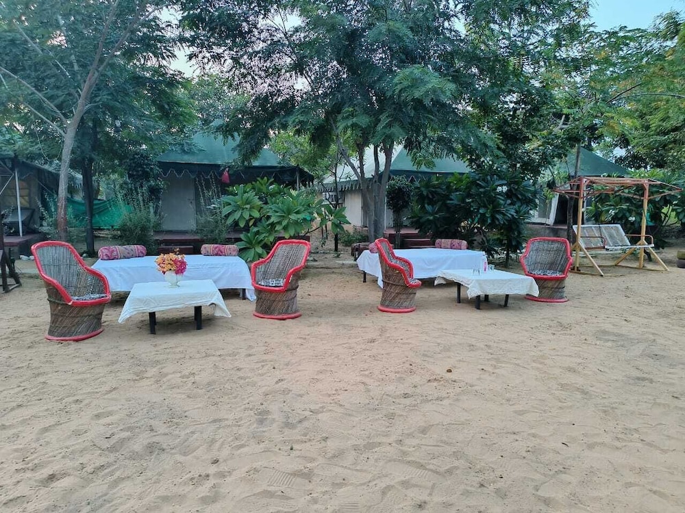 The Narayan Resort 34/45