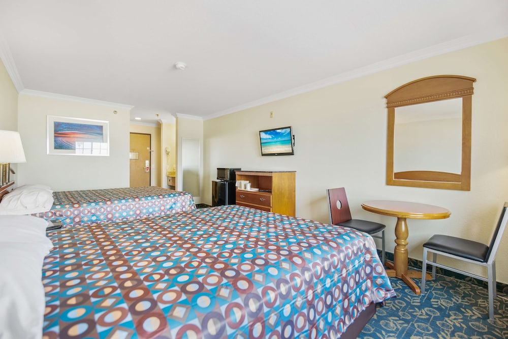 Hotel Fontana - CA 3/27
