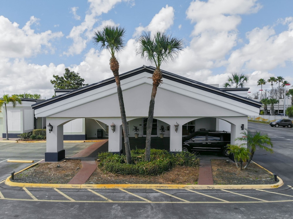 Stayable Suites Orlando photo1