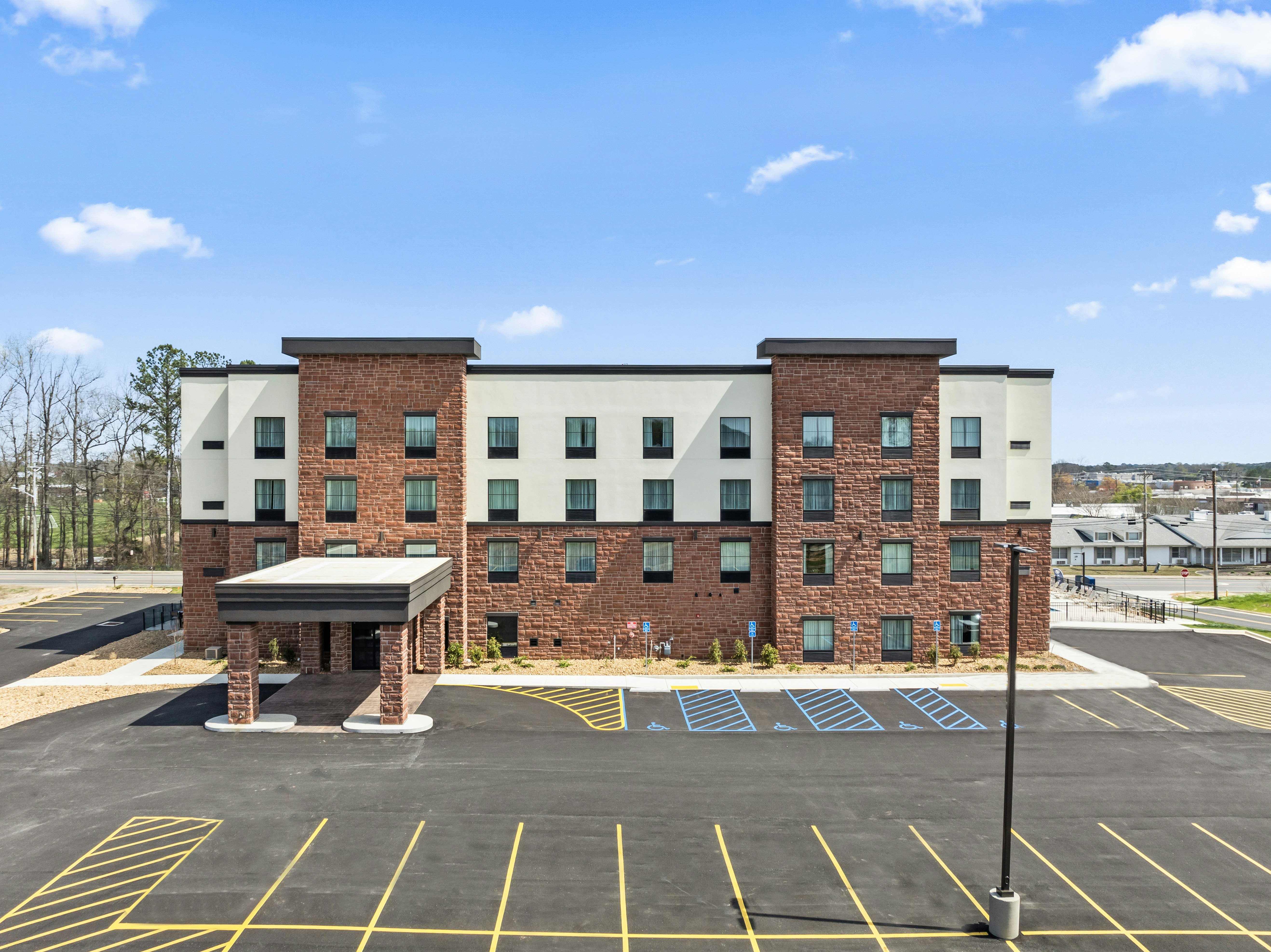 Cobblestone Hotel & Suites - Cullman 30/34