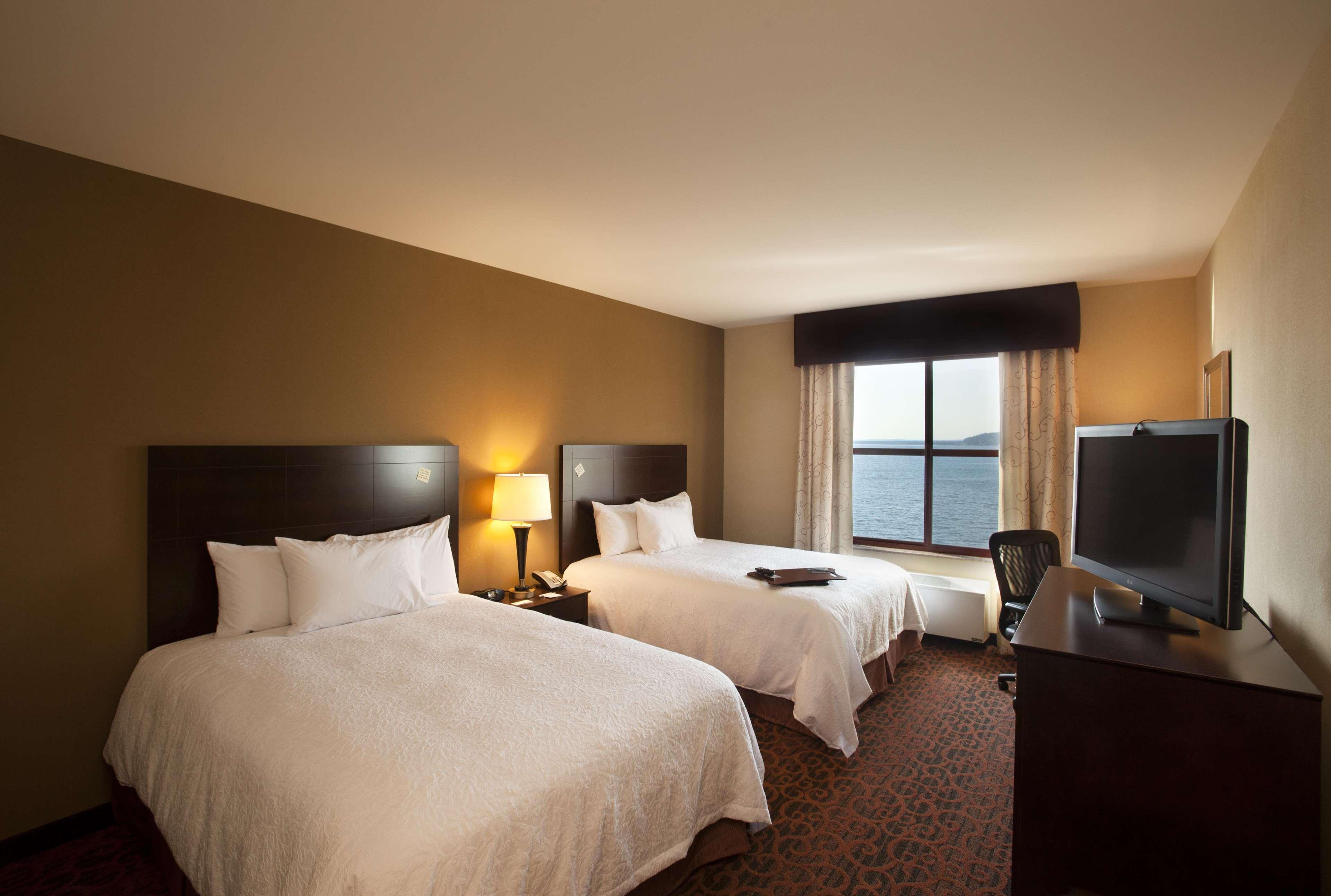 Room, Double Bed, Lake View