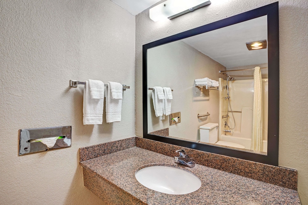 Motel6 Atlanta, GA - Atlanta Airport East 16/50