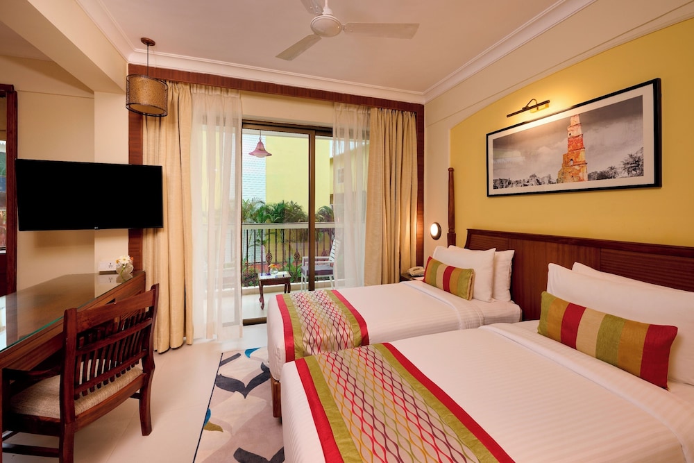 Sea Breeze Sarovar Portico Varca Goa 8/36
