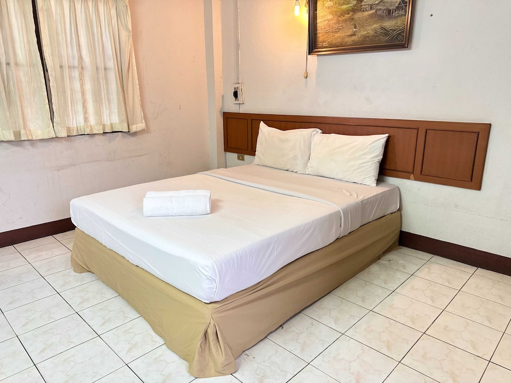 Hotel O Top North Guesthouse 12/32