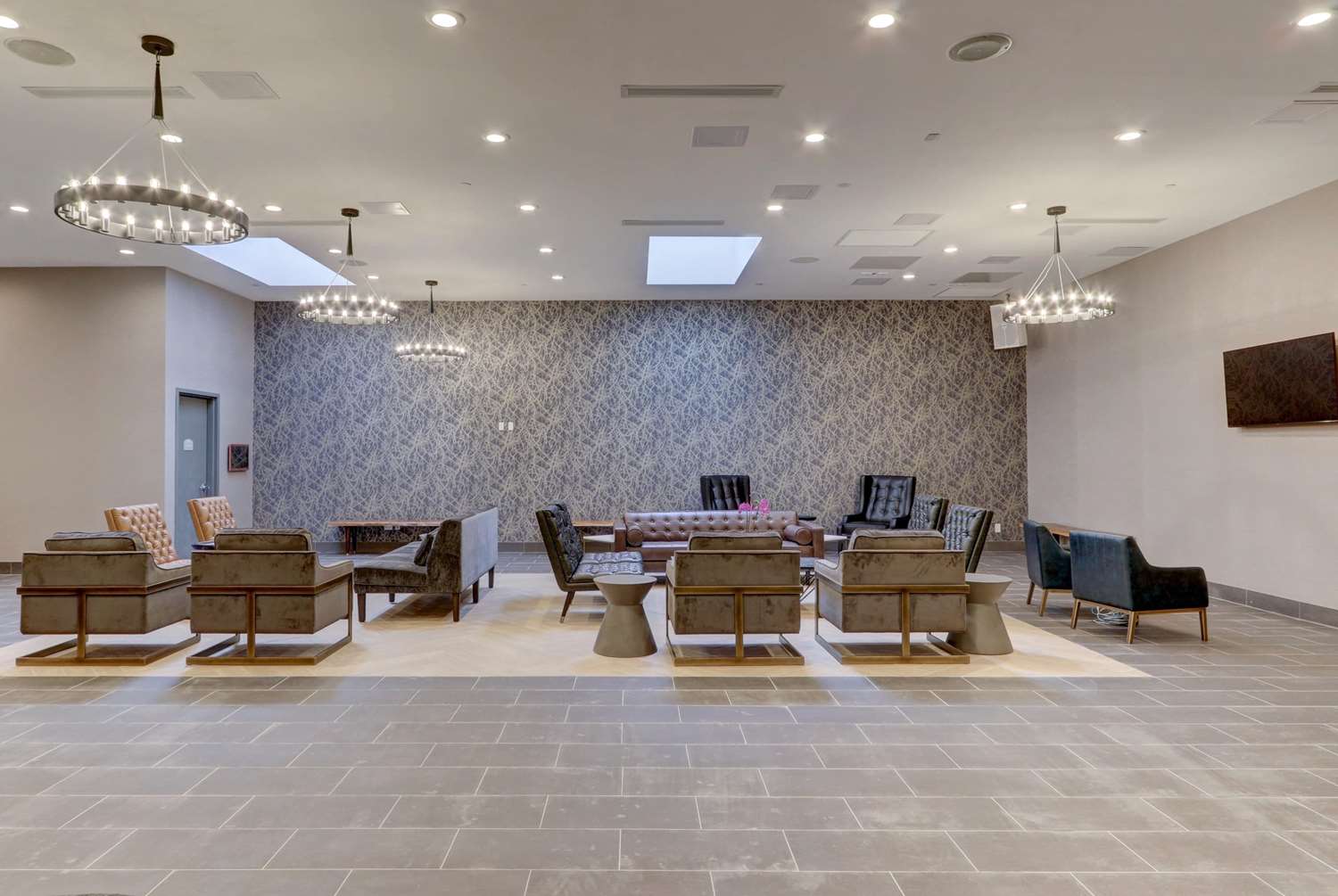 Microtel Inn By Wyndham Long Island City 51/60