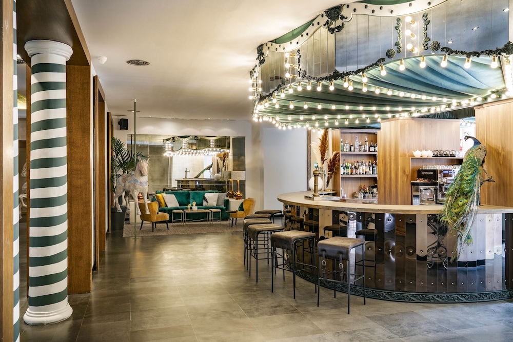 Vincci Soho Hotel 10/73