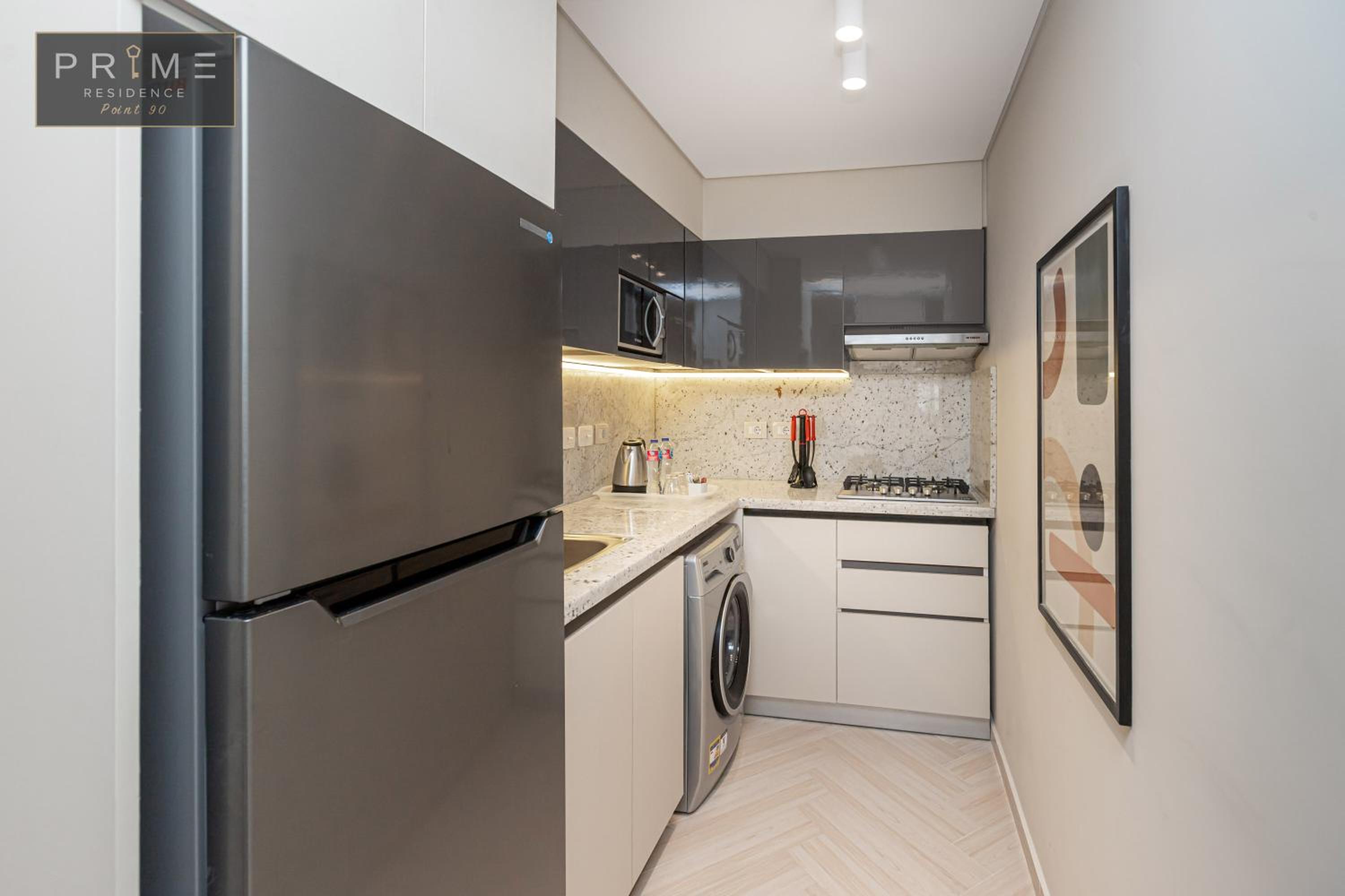 Prime Residence Point 90 8/24