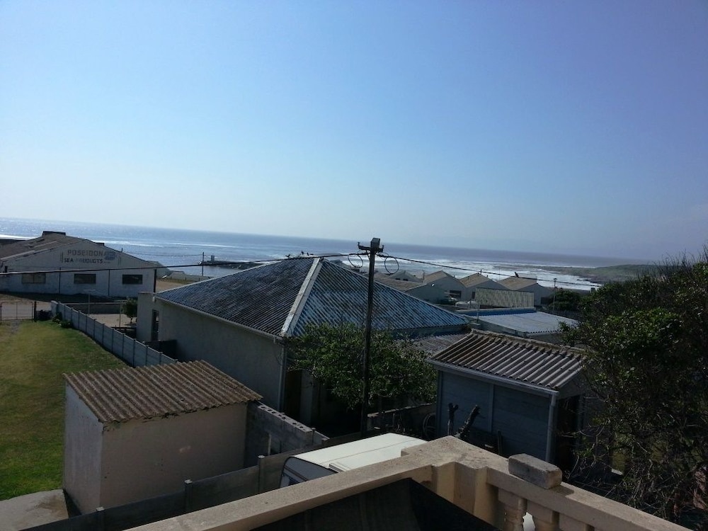 Oom Piet Self Catering Accomodation 43/50