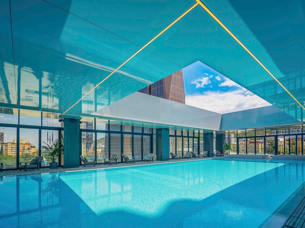 Pullman Tbilisi Axis Towers 24/45