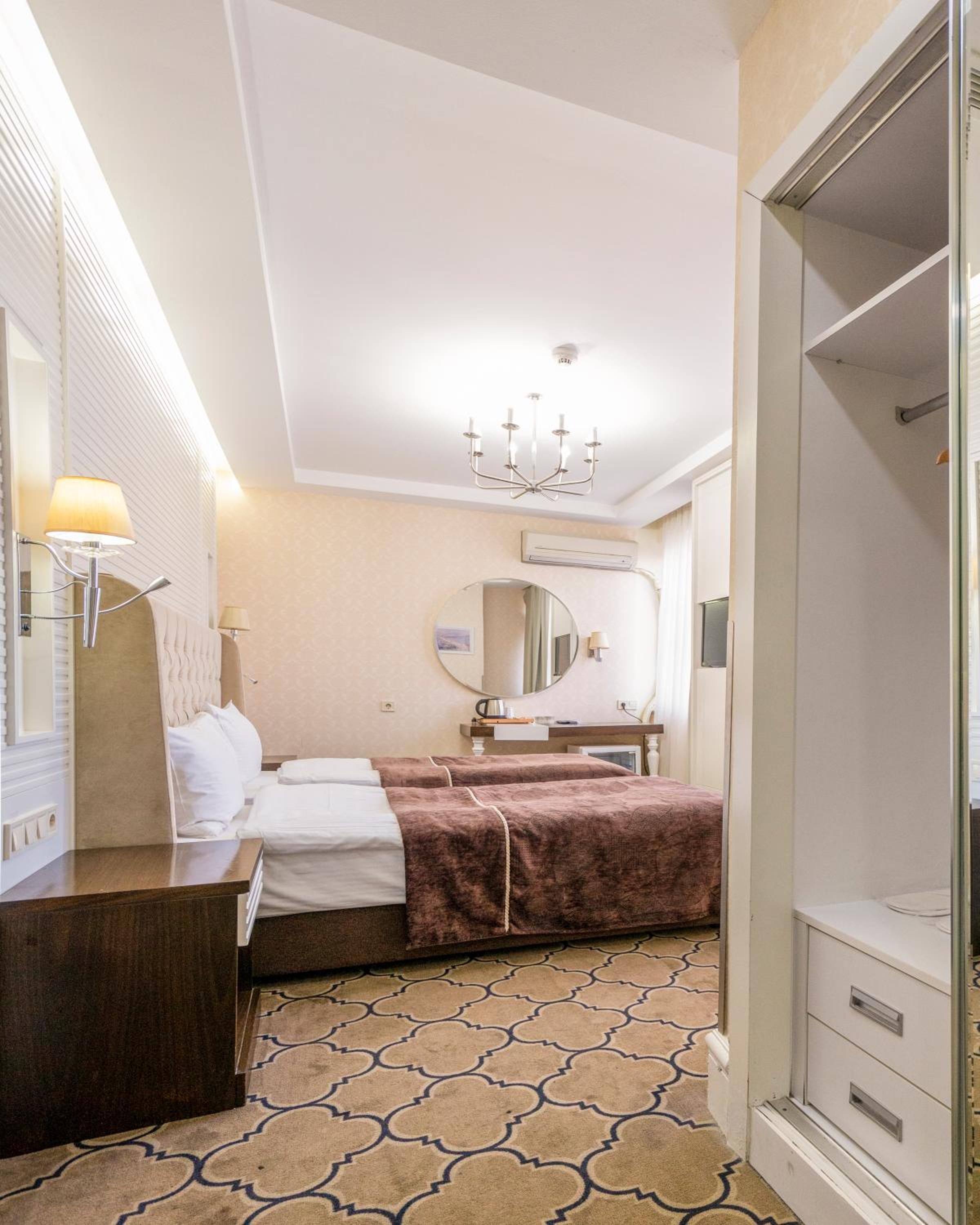 غرفة ثلاثية بسرير مزدوج وسرير فردي، City Center Hotel Taksim 2/6