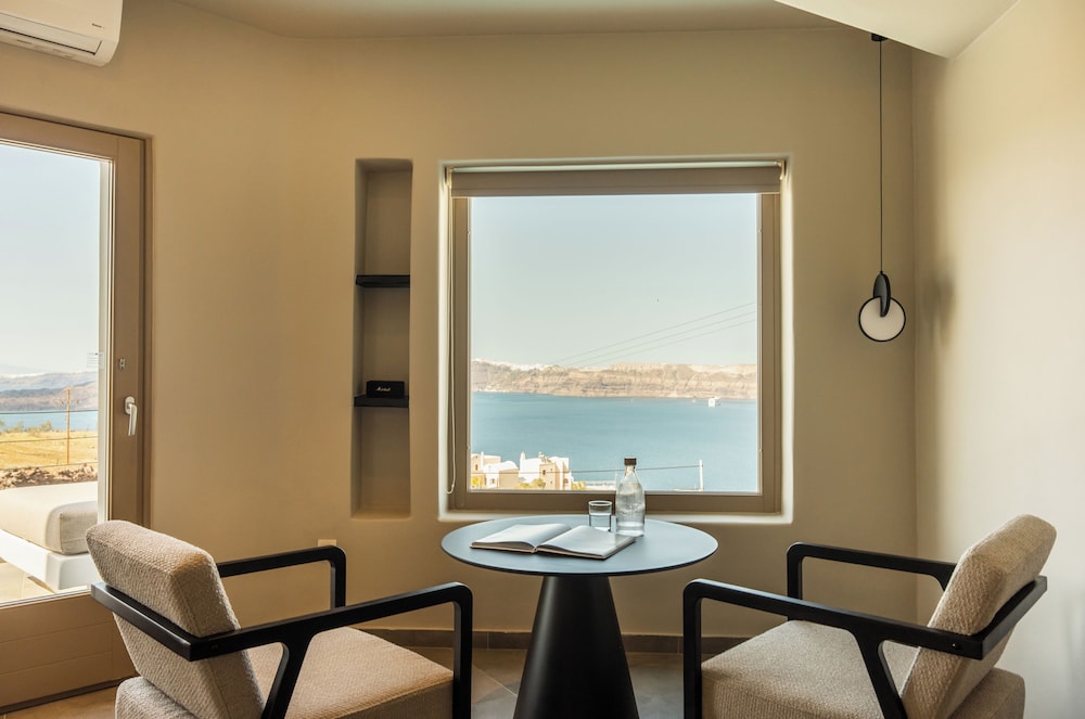 Black Diamond Suites Adults Only 32/50