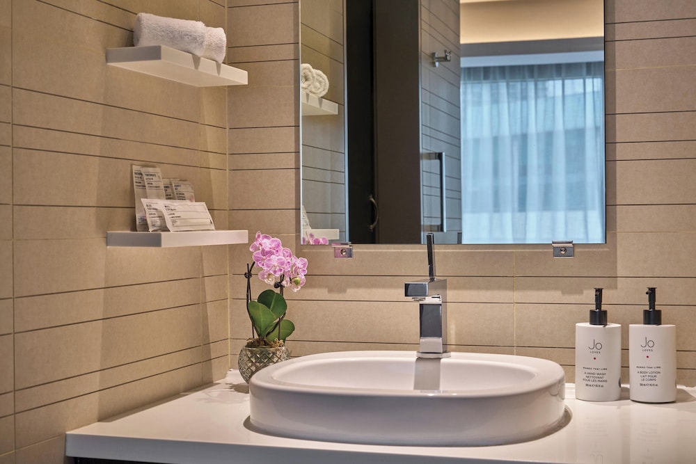 Pan Pacific Serviced Suites Orchard 76/76