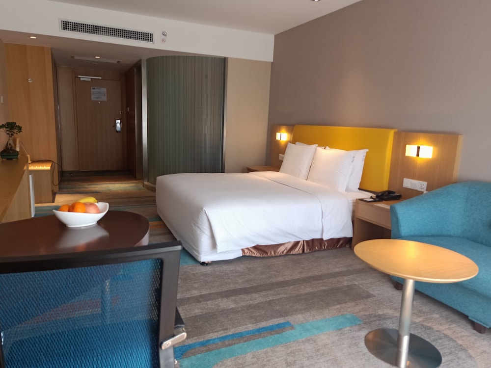 HOLIDAY INN EXPRESS XI'AN QUJIANG SOUTH 21/67