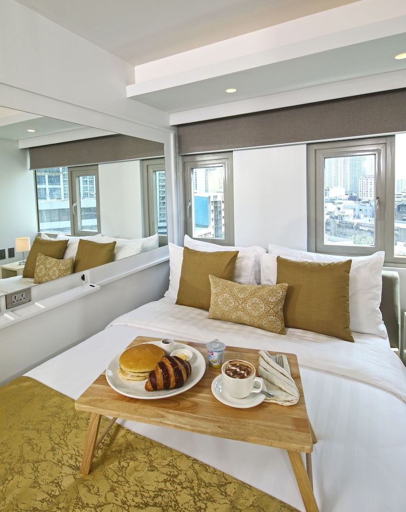 The Mini Suites - Eton Tower Makati 47/63