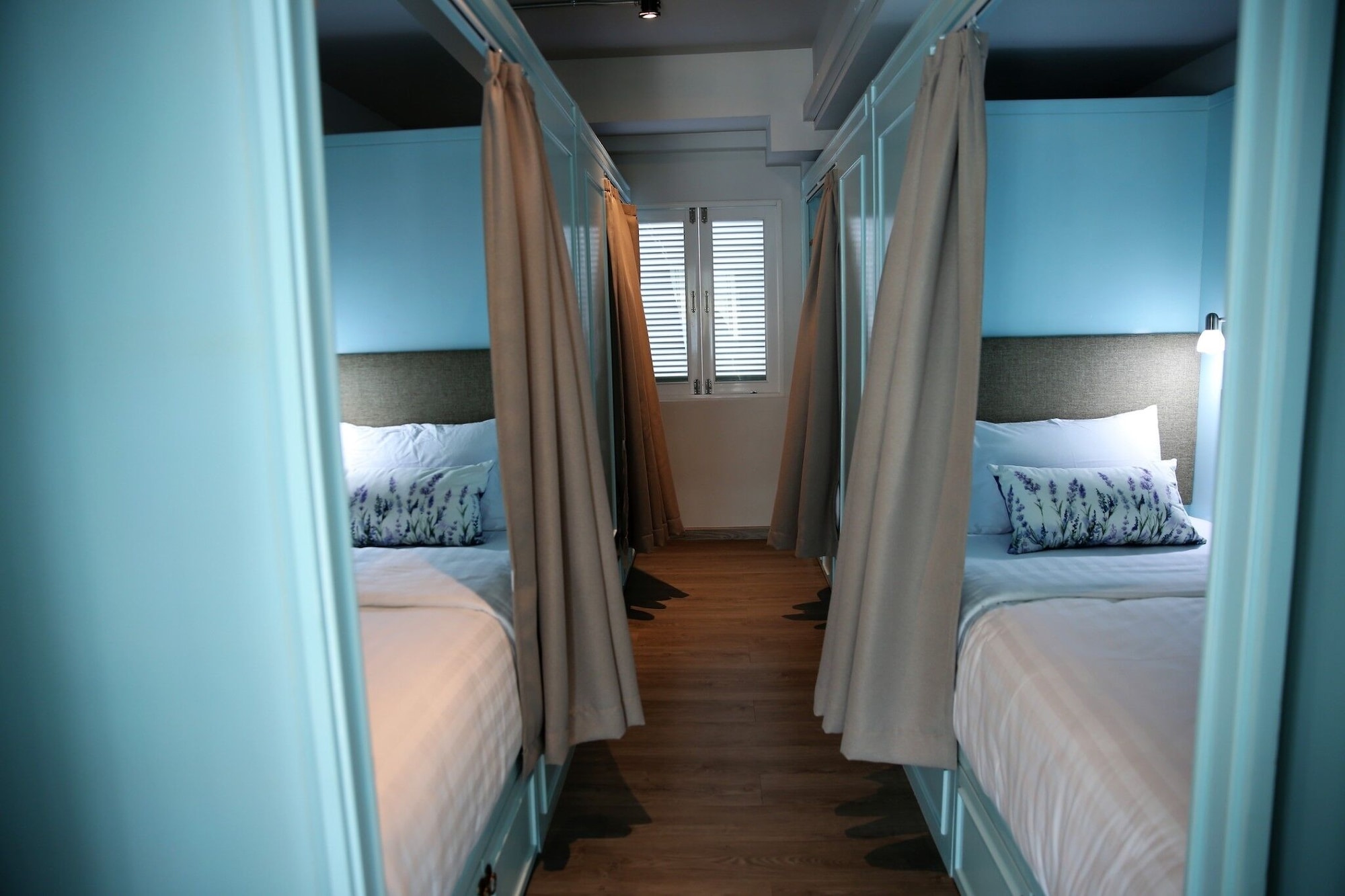 PRIVATE, MIXED DORM, 4 BEDS