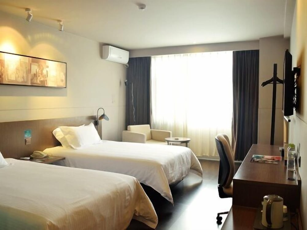 Microtel by Wyndham Kunming City Center 11/25