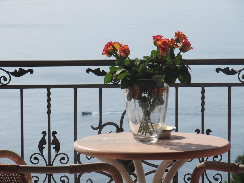 Hotel Martino 3/36