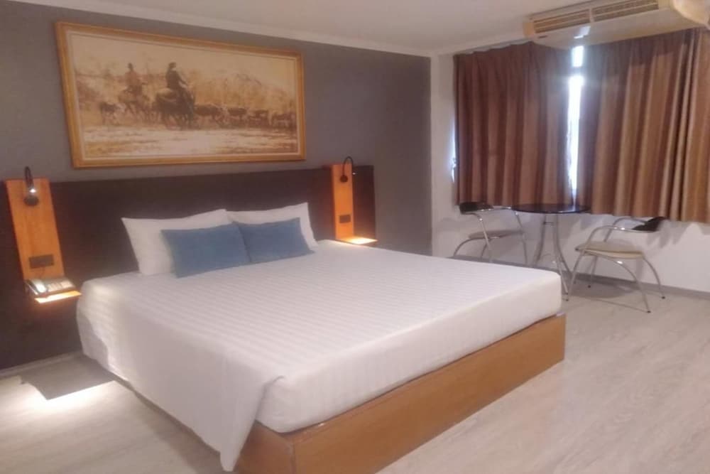 Shagwell Mansions Pattaya 38/64
