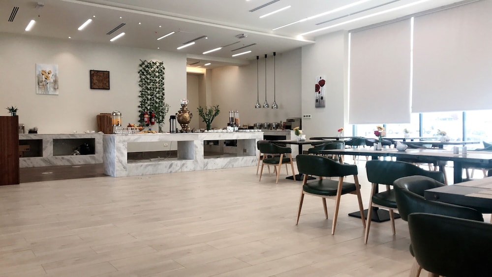 Grand Tourist Hotel 32/50