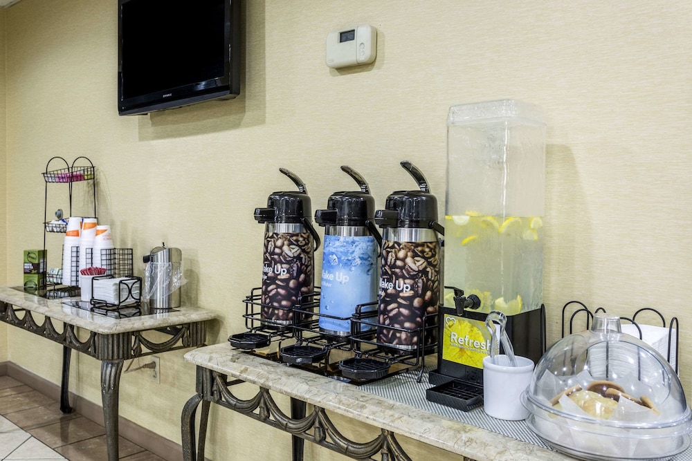 Comfort Inn Decatur Priceville 40/49