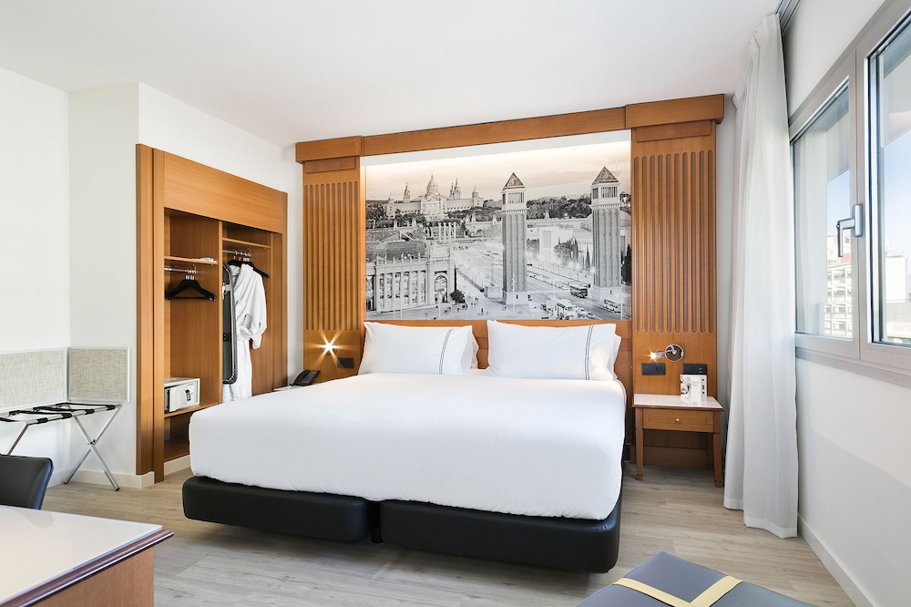 Innside by Melia Barcelona Apolo 31/75