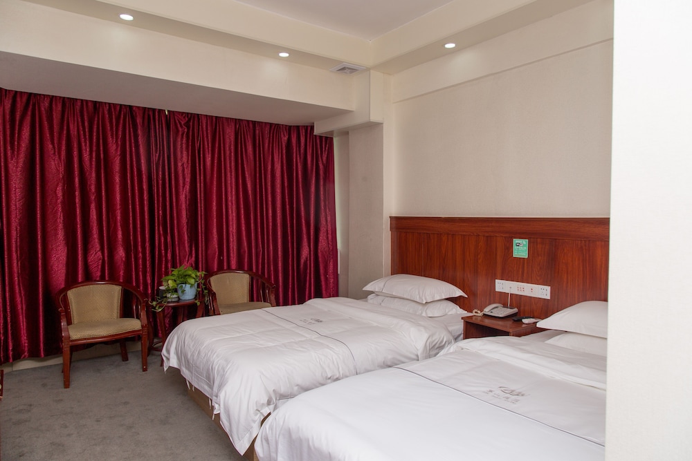 Junshan Hotel 22/75