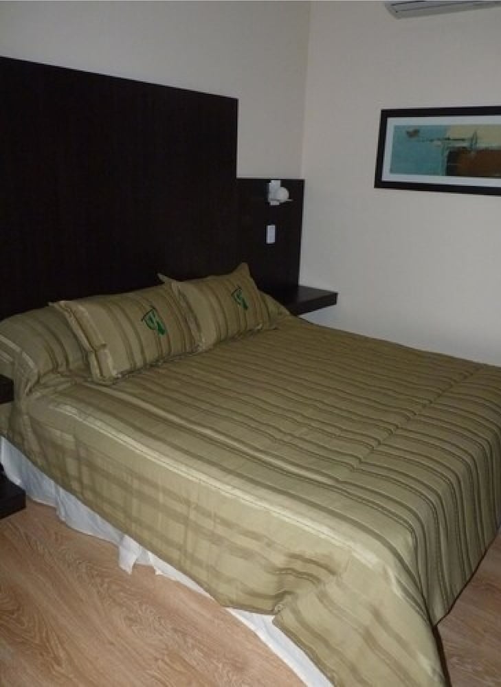 Hotel Osam 9/26