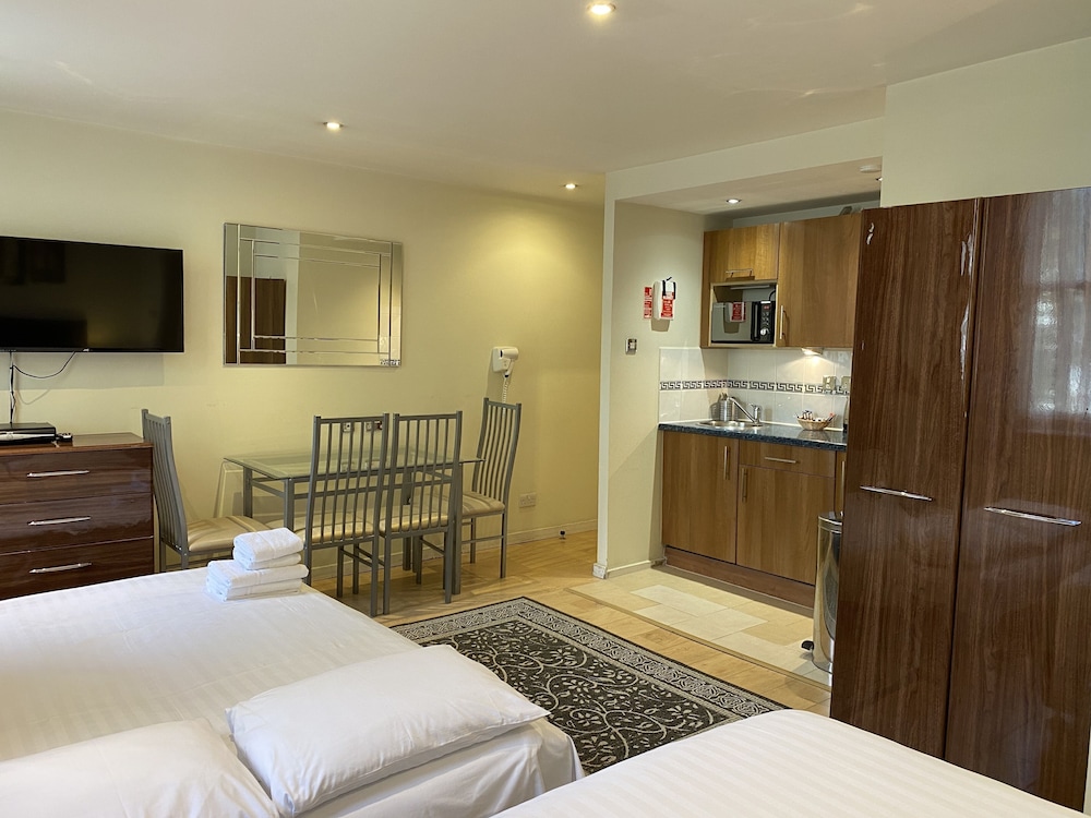 Grand Plaza Serviced Apartments 33/76