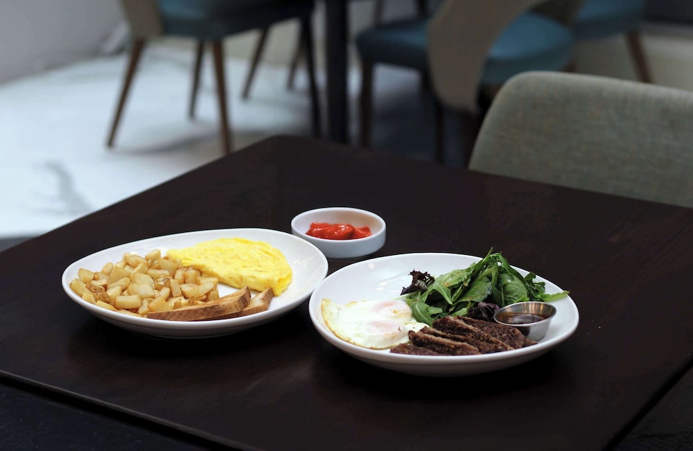 restaurant cafeteria