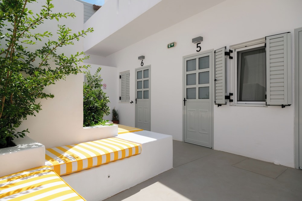 Pelican Paros 3/50