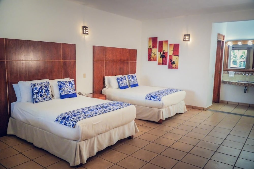 El Rebozo Hotel 24/66