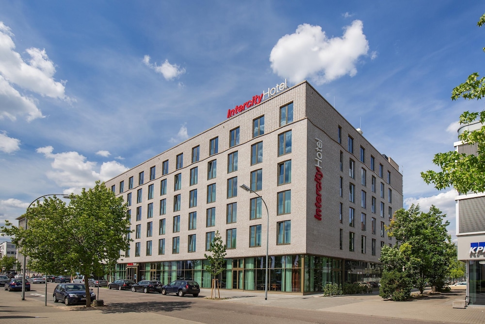 Intercityhotel Saarbrucken 9/50