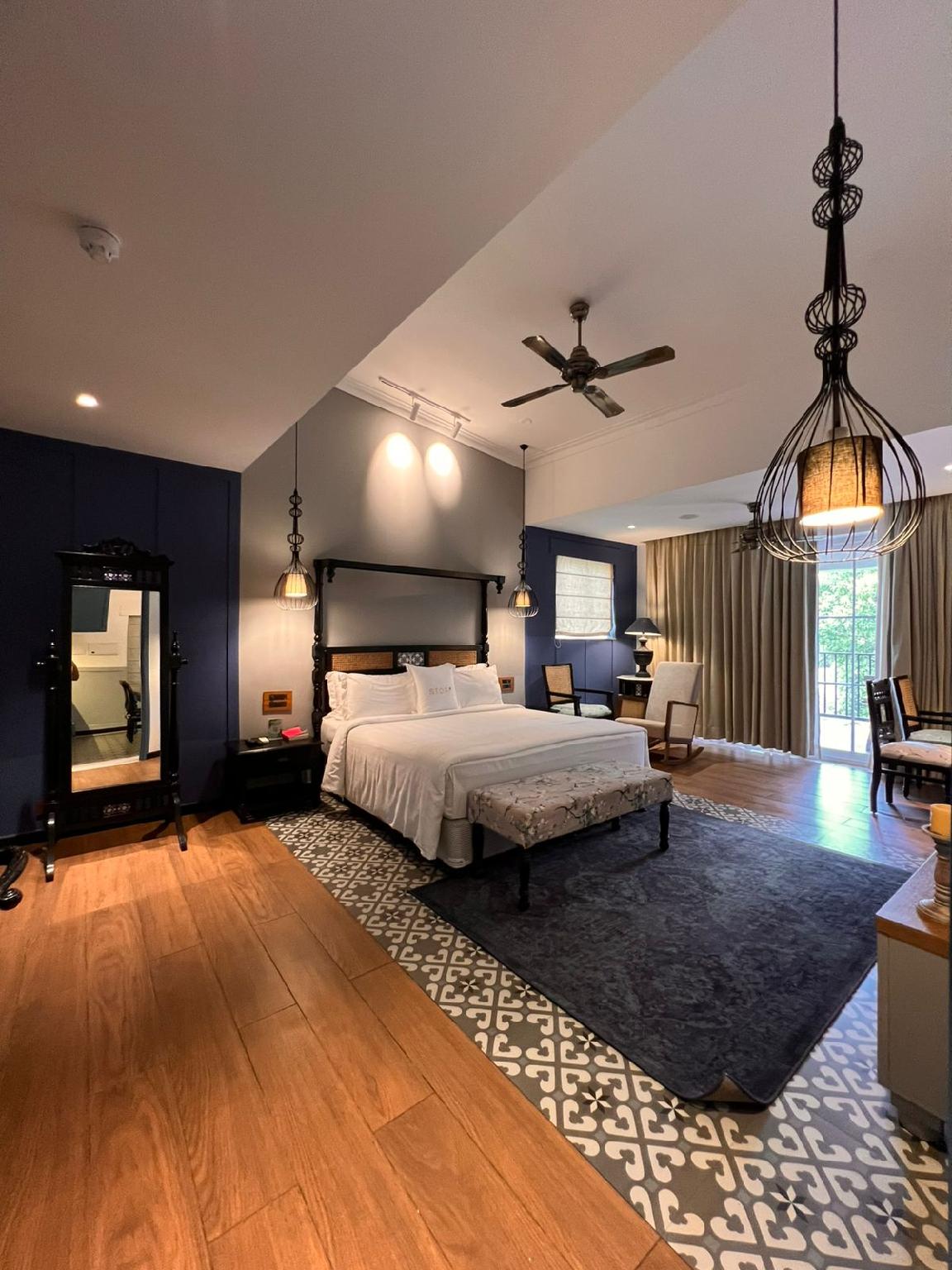 2 Bedrooms, Villa