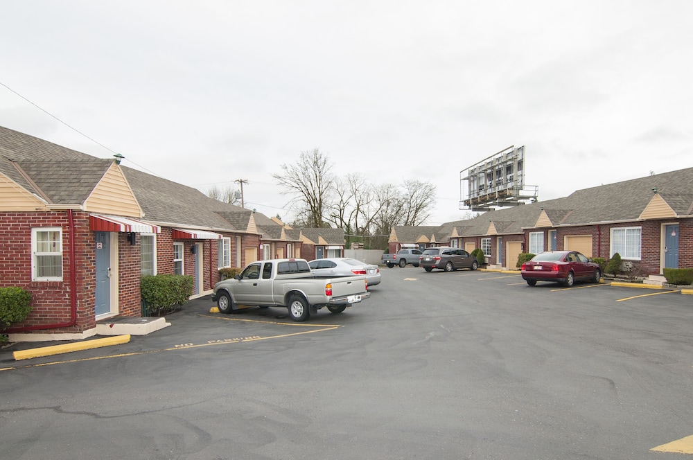 Capitol Hill Motel 55/65