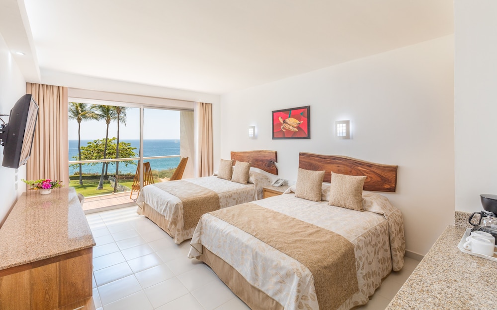 DELUXE, OCEAN VIEW, TERRACE