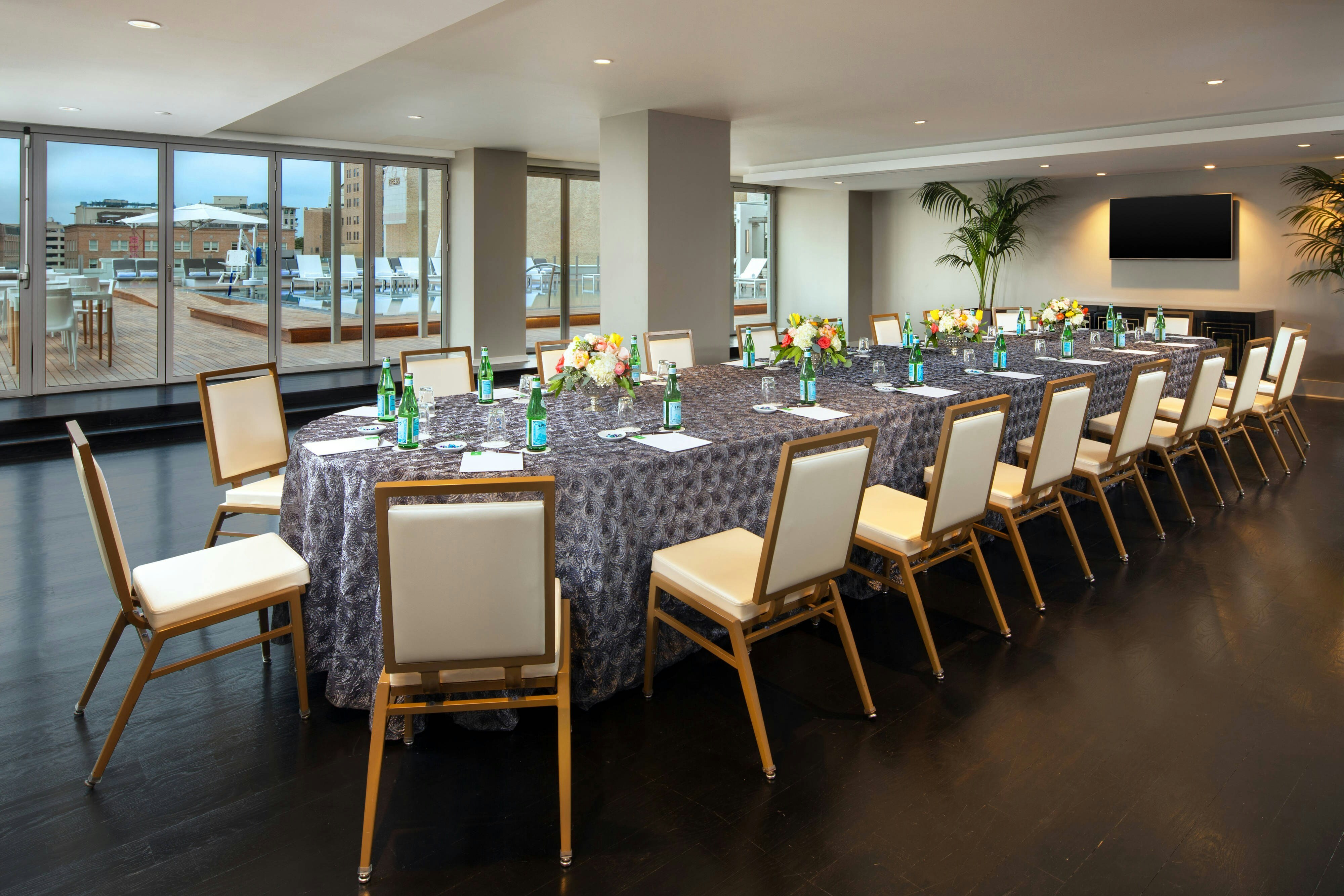 The St. Anthony A Luxury Collection Hotel San Antonio 31/36