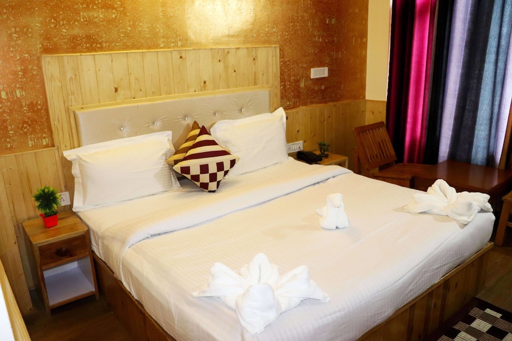 Hotel Mai Vrindavan 9/21