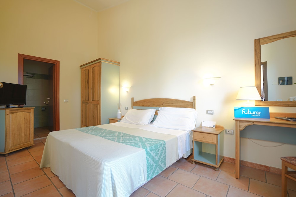 Hotel Rocca Dorada 7/41