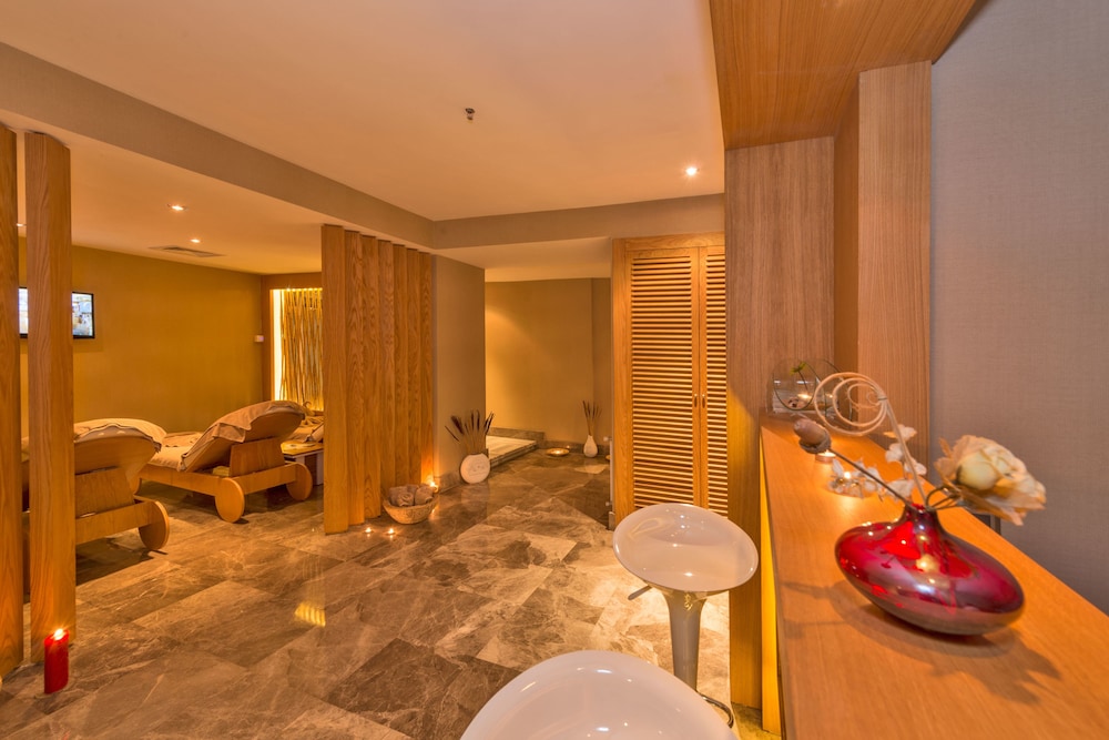 Istanbul Dora Hotel 62/66