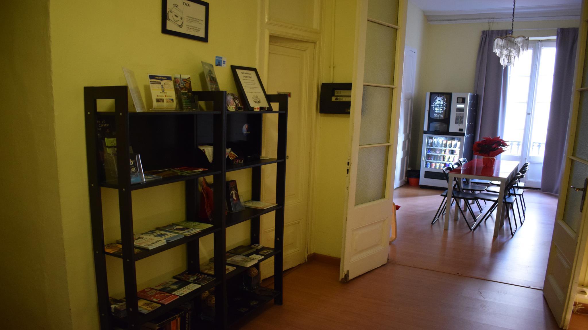 Hostal Mimi Las Ramblas 24/29