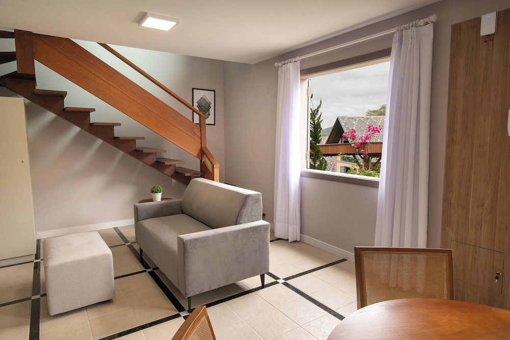 Resort Ecoar 24/50