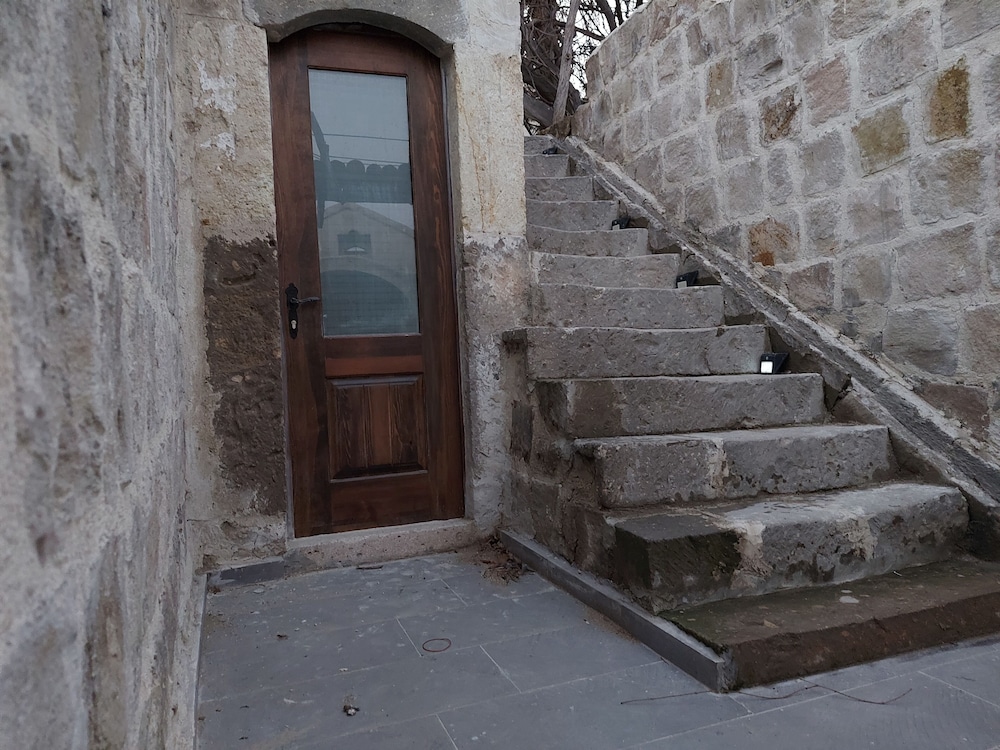 Armesos Cave Hotel 21/50
