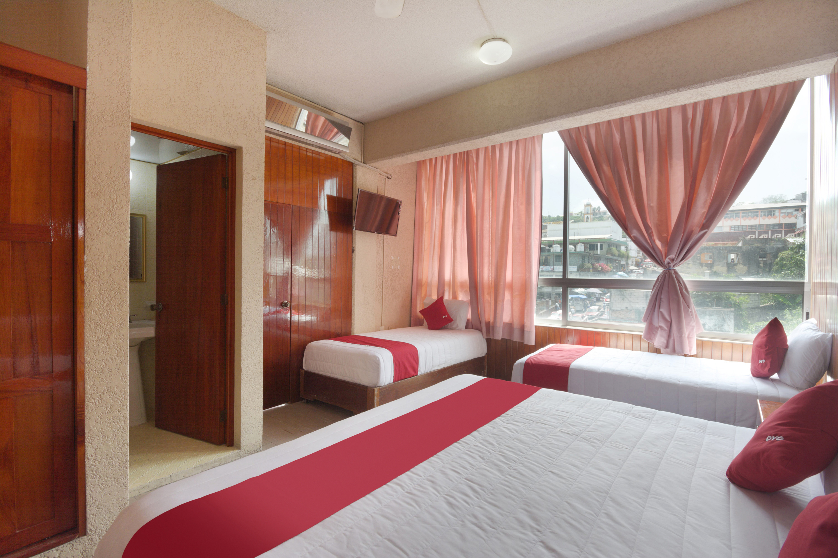 غرفة اقتصادية رباعية، OYO Hotel Totonacapan, Papantla 3/8