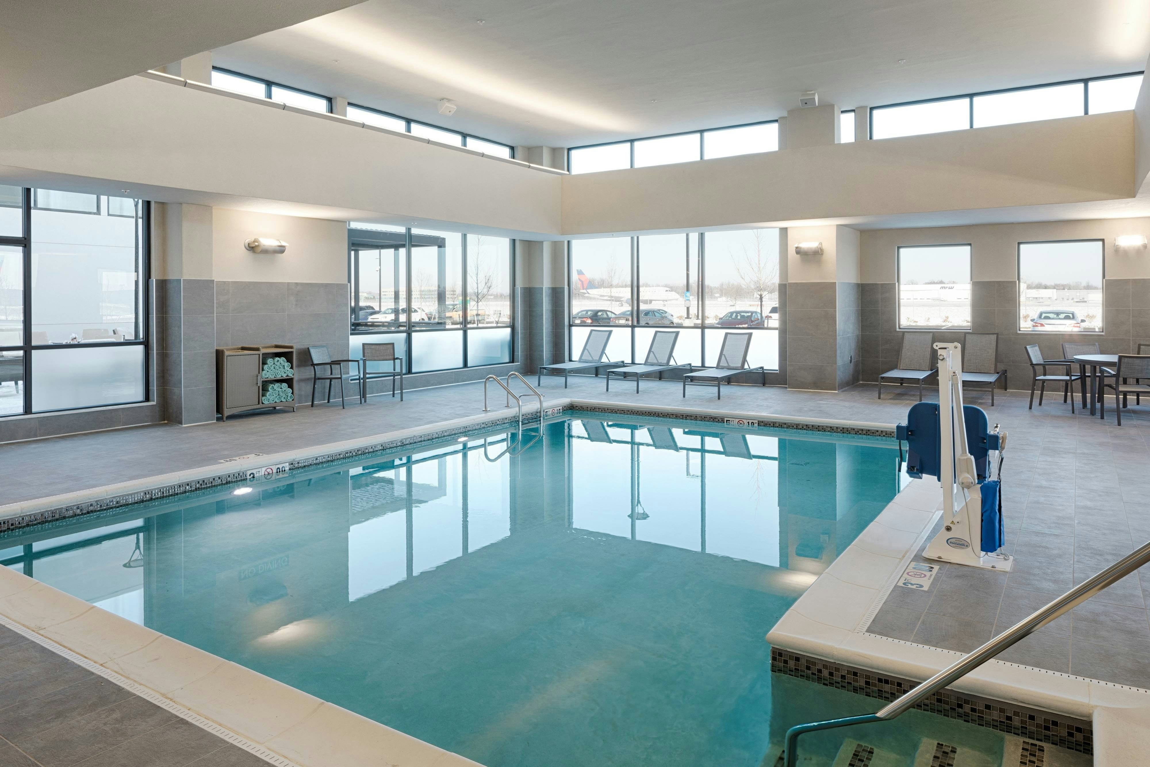 Residence Inn by Marriott Columbus Airport 22/42
